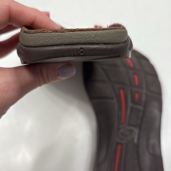 Chaco flip flops! - Picture 4 of 4